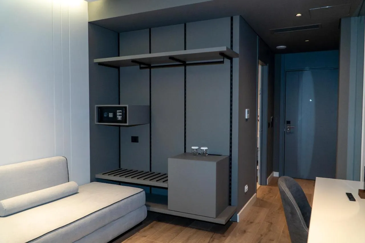 Center Hotel Sarandë