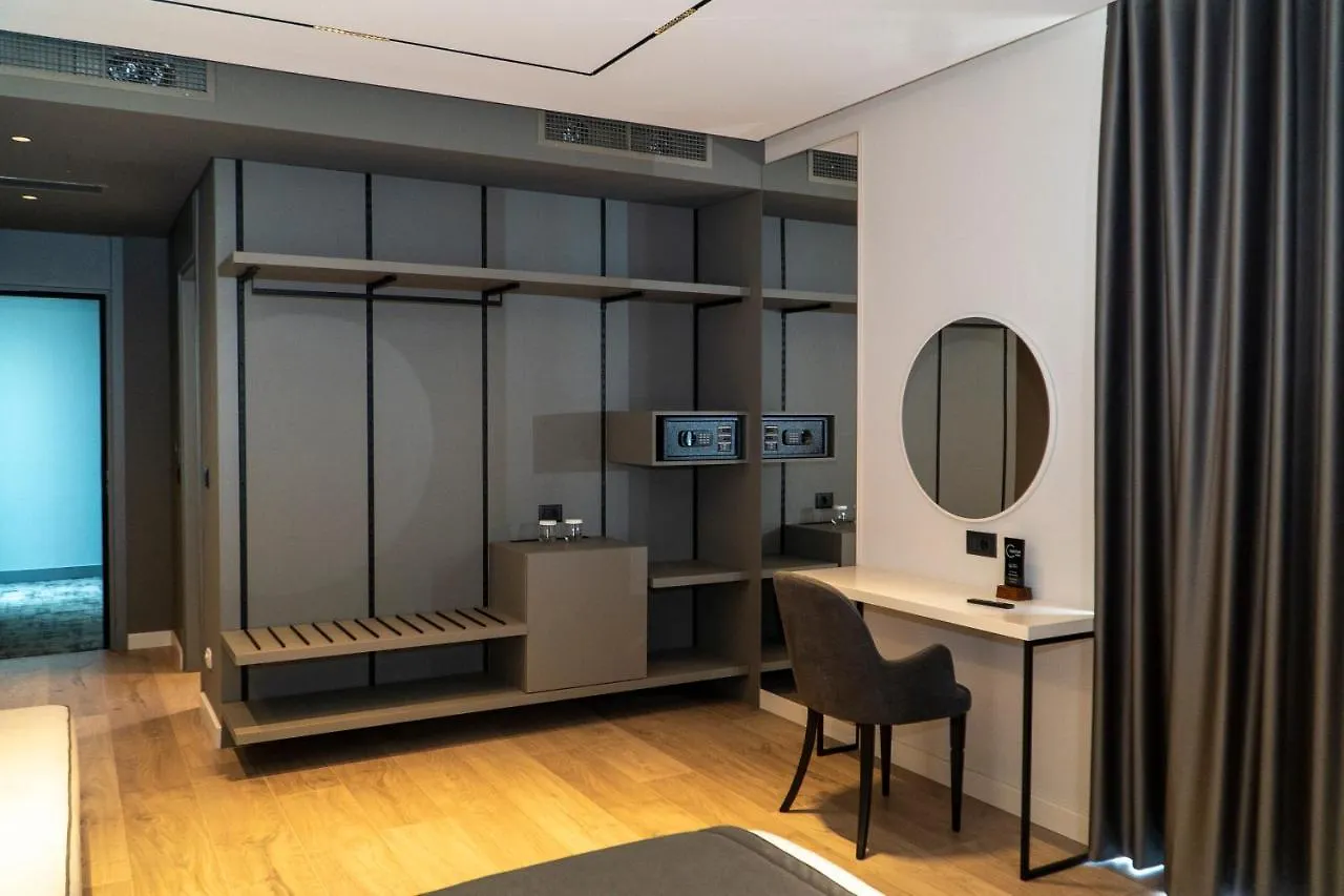 Center Hotel Sarandë Albanien