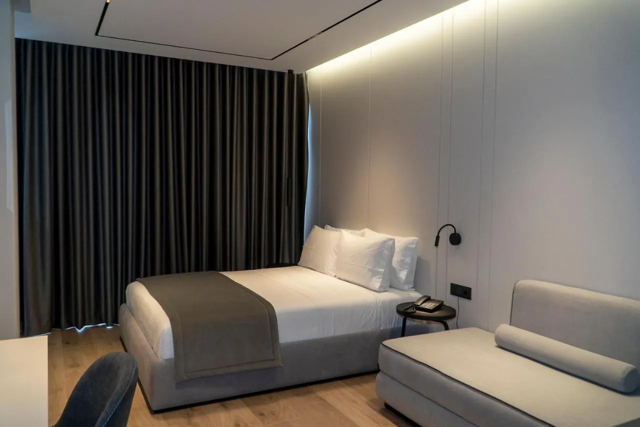Center Hotel Sarandë