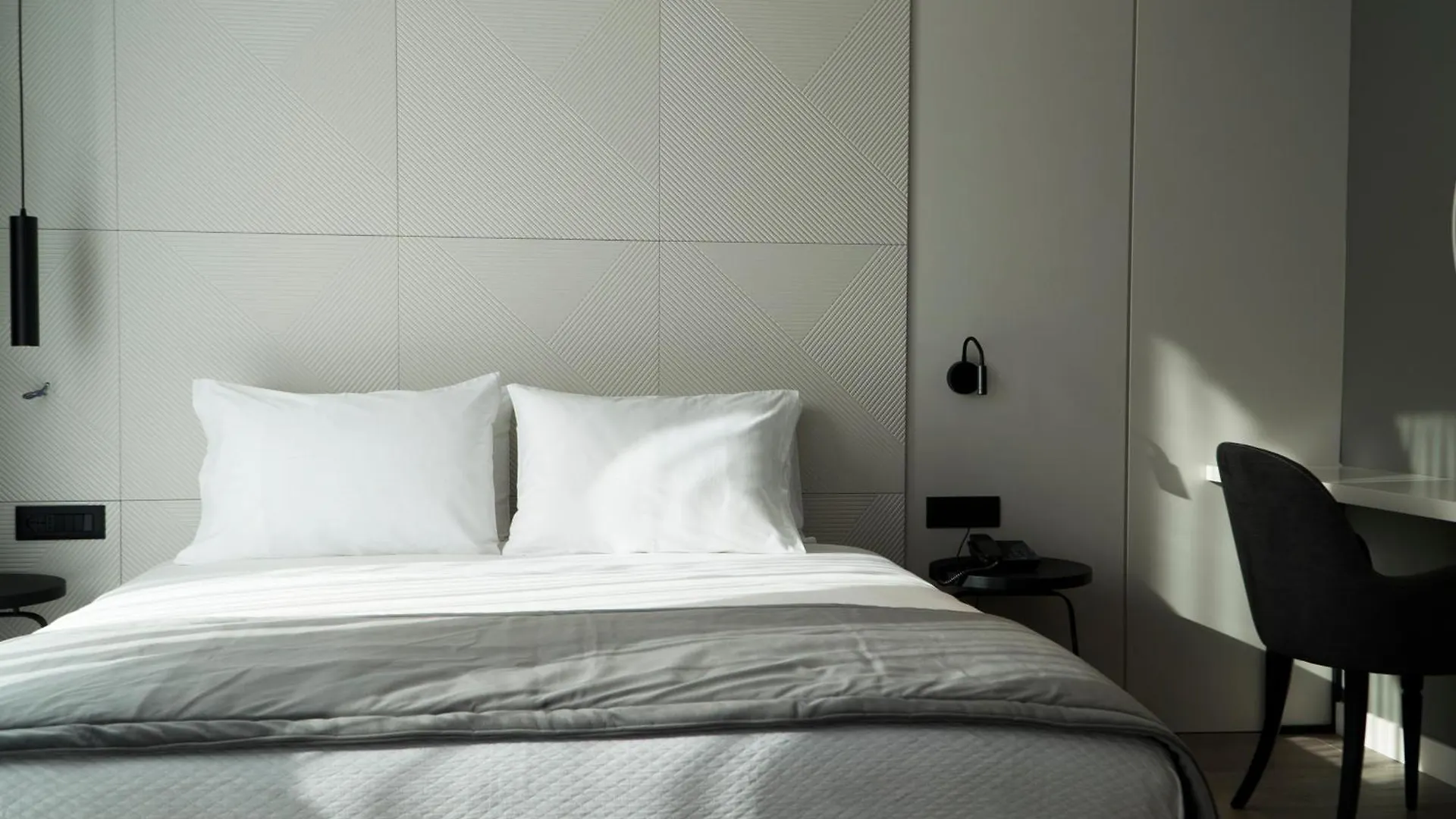 Center Hotel Sarandë